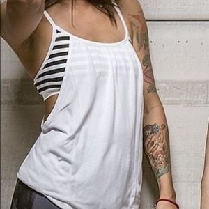 Lululemon No Limits Tank